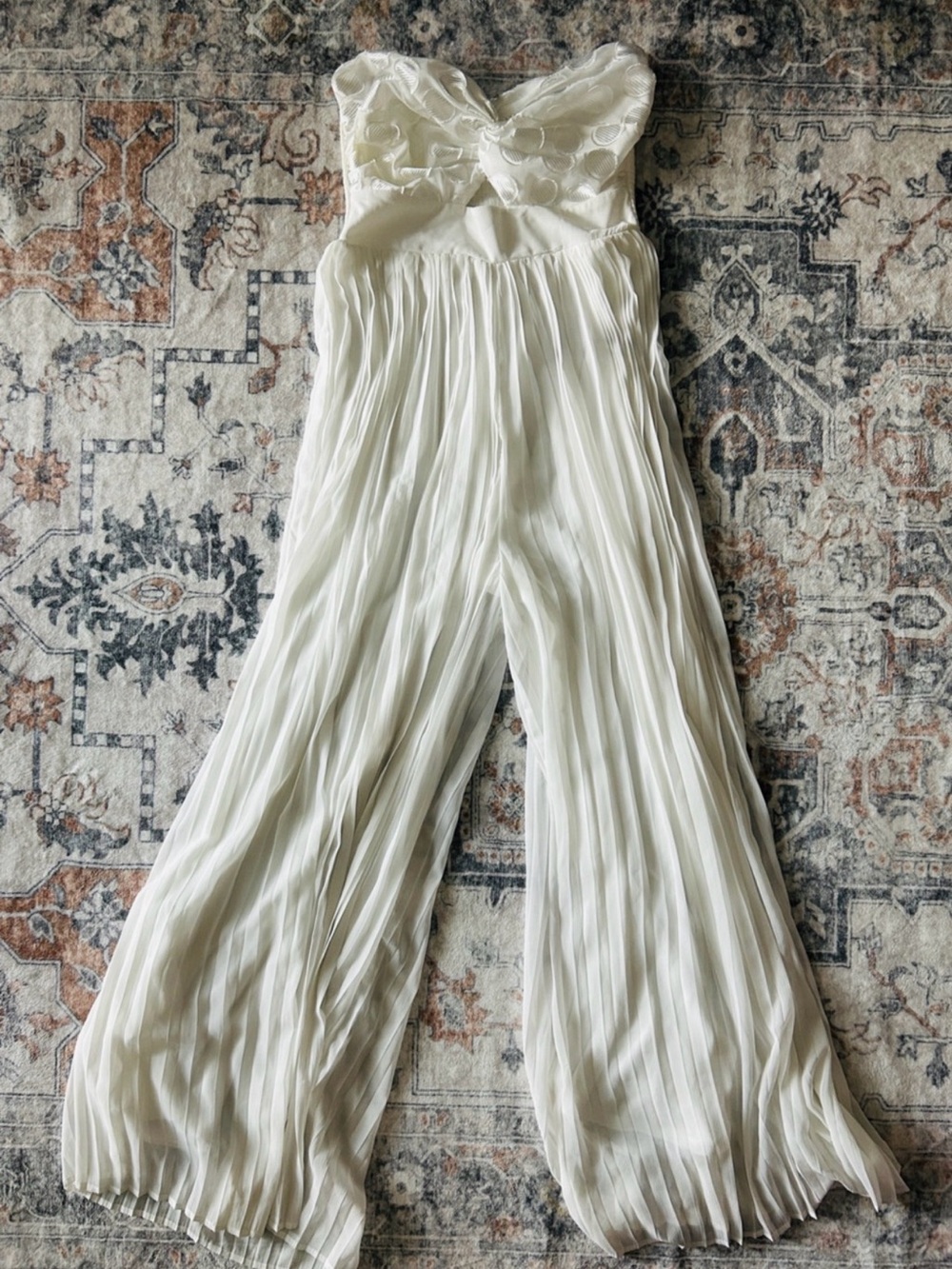 Flying Tomato Pleated Ivory Wide-Leg Jumpsuit, M